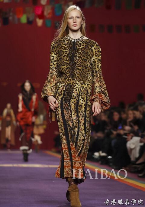 (Etro)