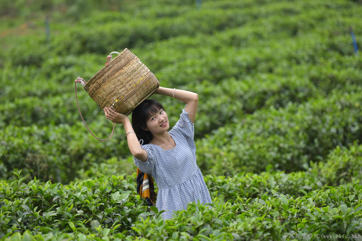 大學生時裝周參賽選手專訪 | 林靈芝“光風霽月”