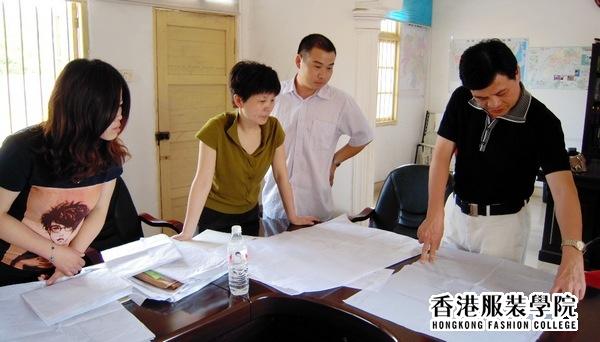 2011年深圳市服裝職業(yè)技能鑒定考試人數(shù)持續(xù)增長